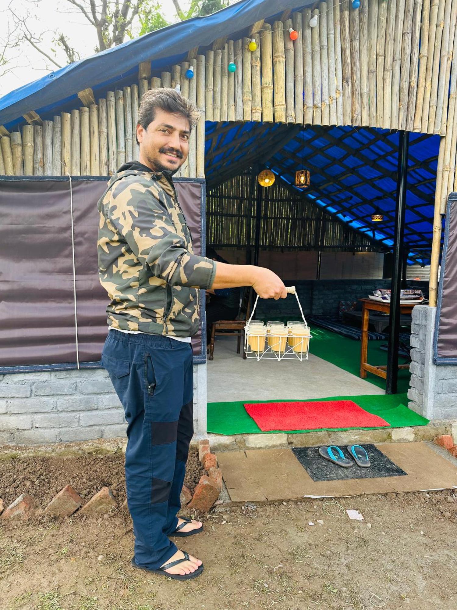 Dreamwoods A Travellers Farm Hostel Dharamshala Bagian luar foto