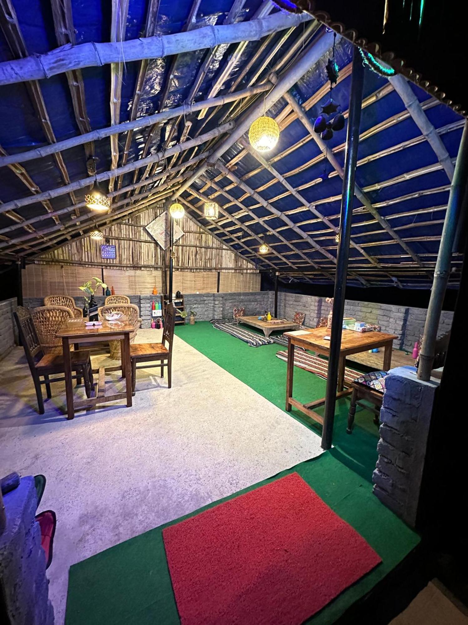 Dreamwoods A Travellers Farm Hostel Dharamshala Bagian luar foto