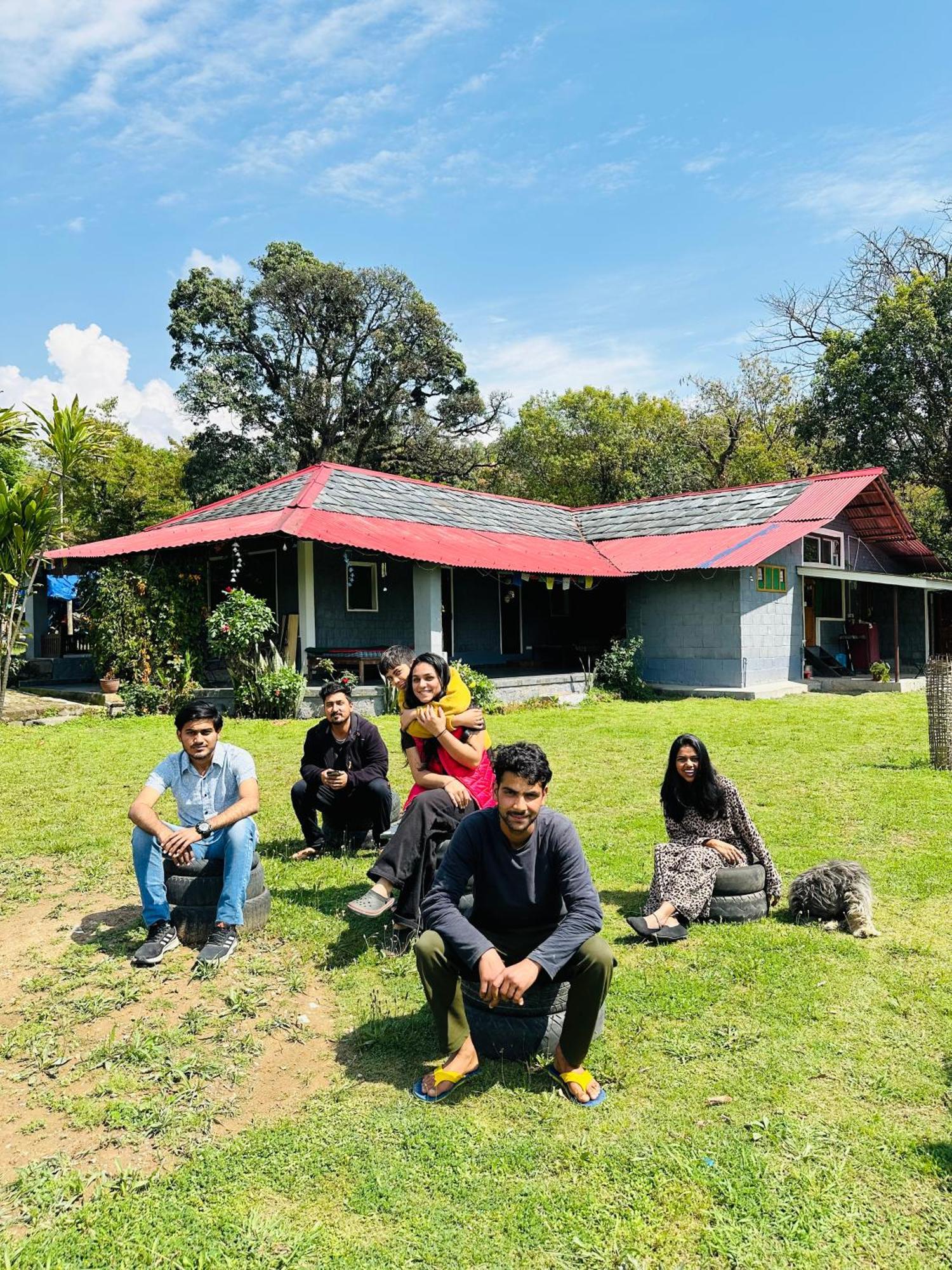 Dreamwoods A Travellers Farm Hostel Dharamshala Bagian luar foto